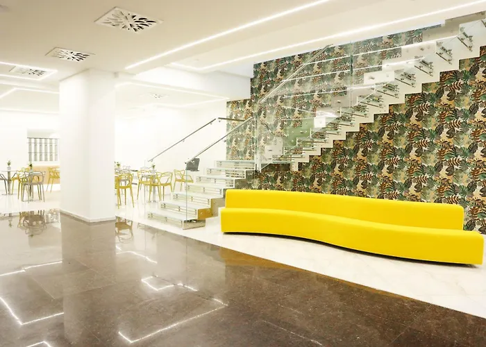 Victor Hotel